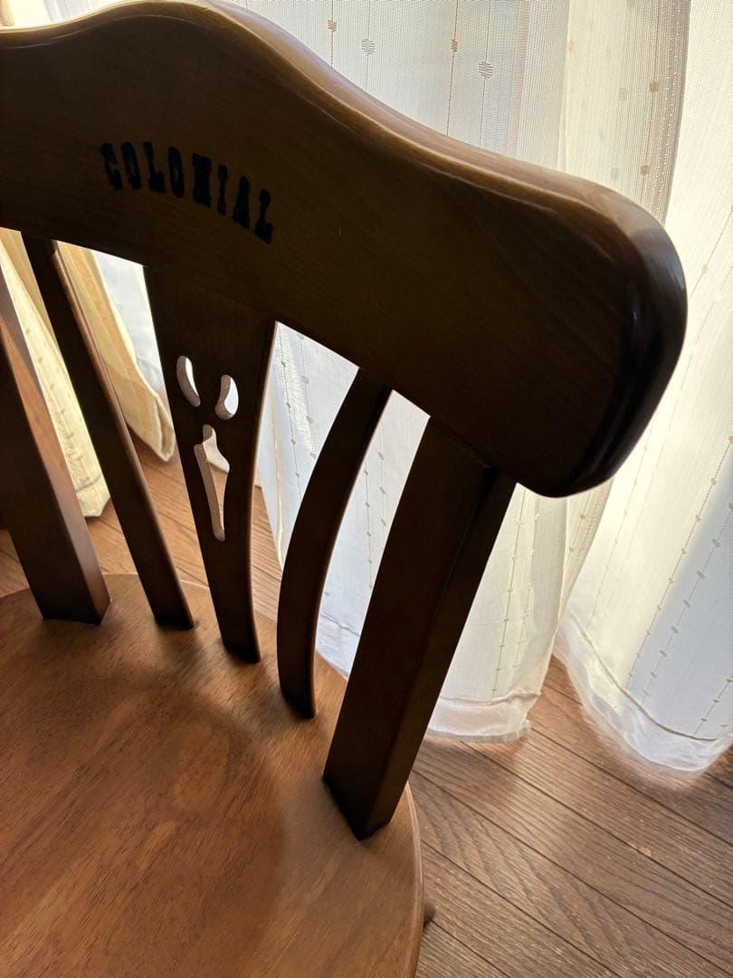 ①カリモク コロニアル ダイニングチェア 肘なし 回転なし　1脚