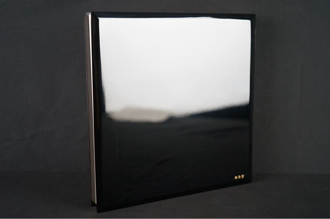 能登輪島塗 新屋謹製 大見謝 恒雄 作 土佐絵風描画 蒔絵写真帳 共箱 木製漆器