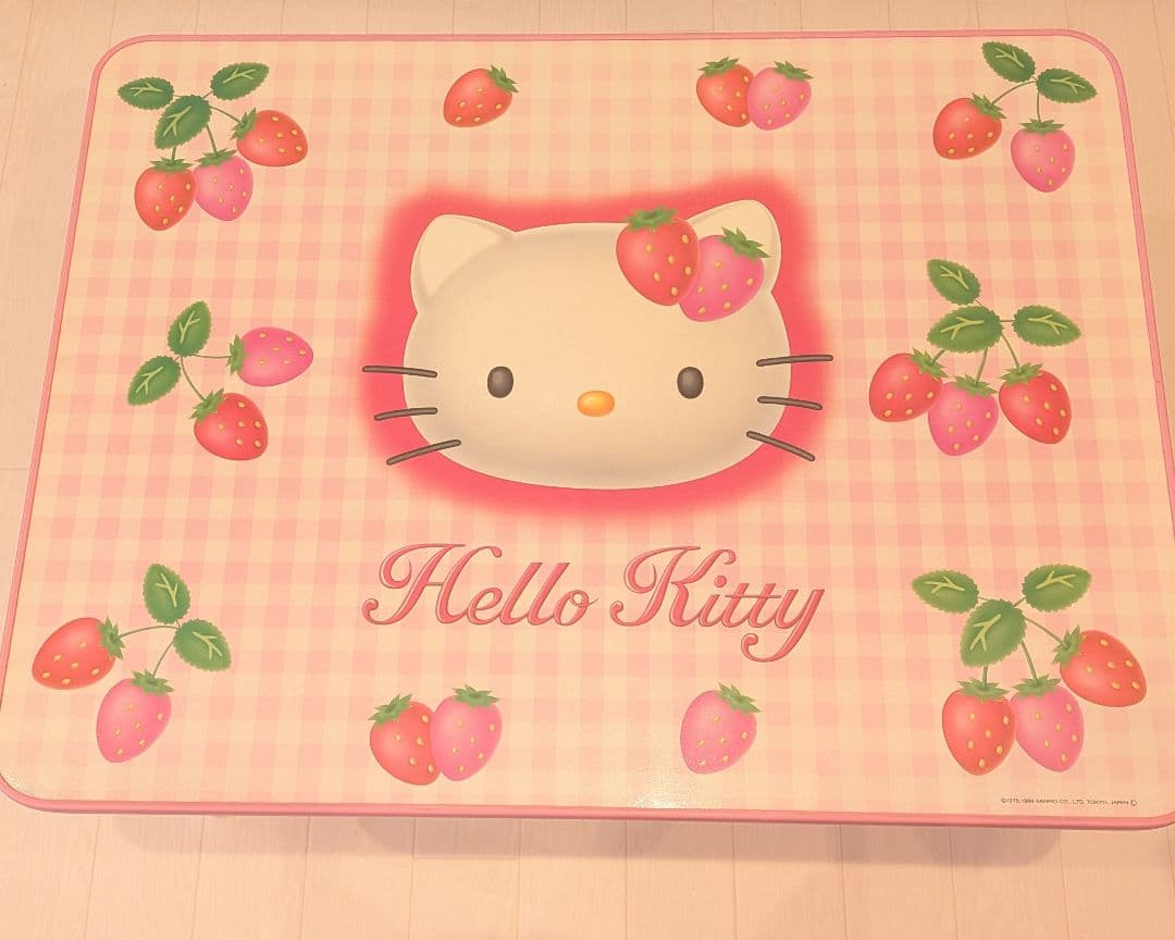 レトロ　ハローキティ　折り畳みテーブル　野いちご　1999年　希少　サンリオ　苺