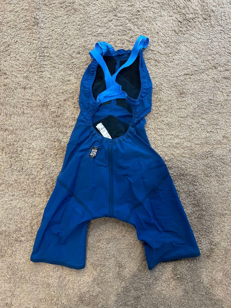 【ほぼ新品】arena アクアフォースストリーム　MF