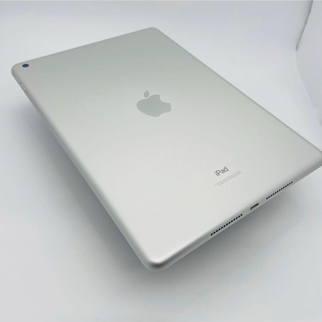 A 電池89% iPad 9 第9世代　256 GB シルバー　Wi-Fi 本体