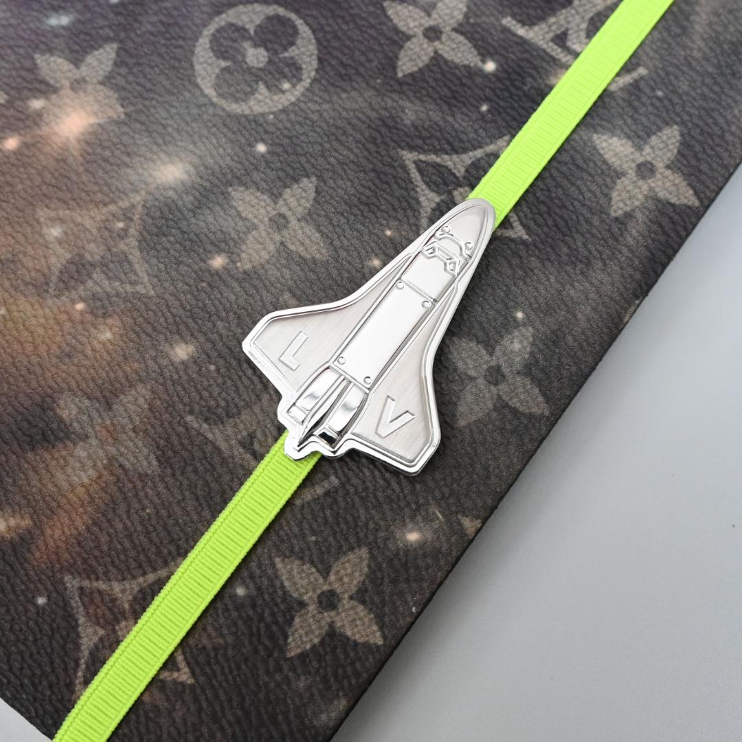 ■ 44961★ルイヴィトン カイエギュスターヴ MMノート モノグラム　手帳