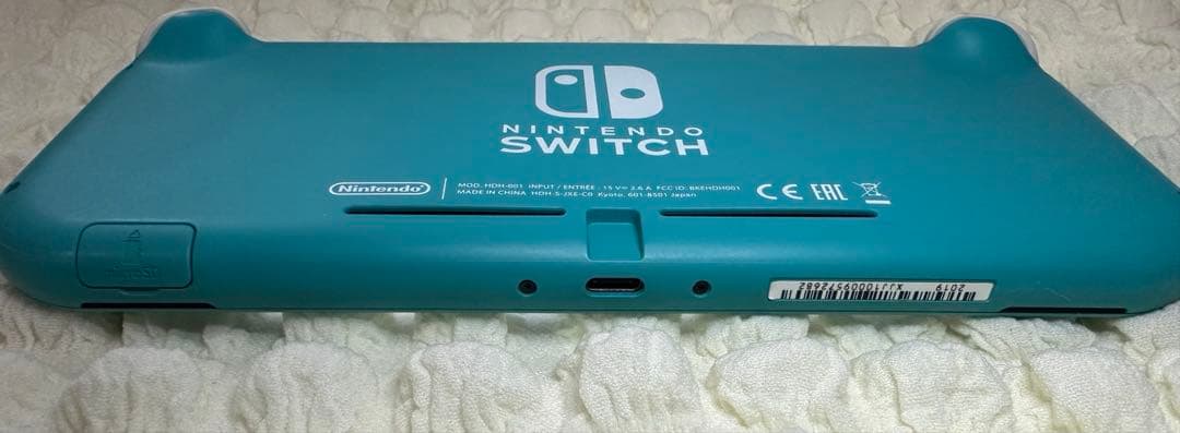 switch ライト ターコイズ　箱あり