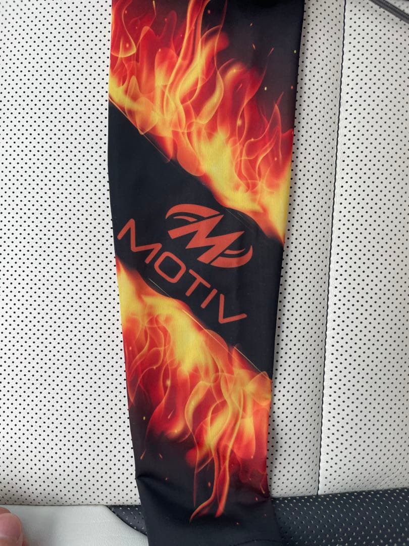 Dibidibidj ボウリングシューズ MOTIV モーティブ 27cm