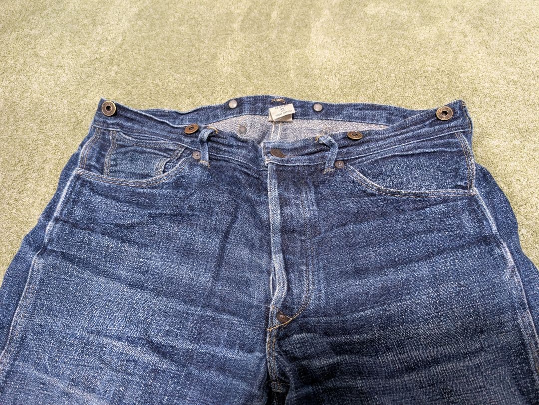 I*様 ダブルアールエル　ダークブルー ストレートデニム フライボタン 33×3