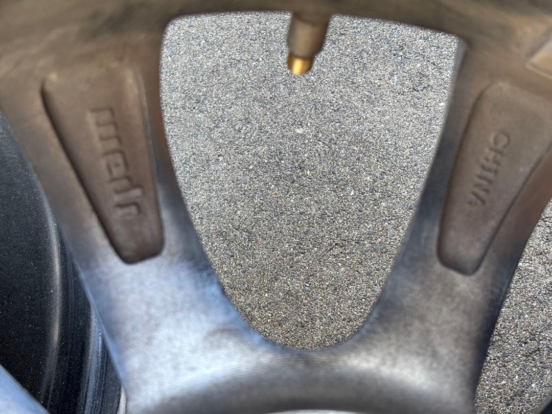 15インチ ブラック/シルバー ホイール 4本セット　6J 114.3