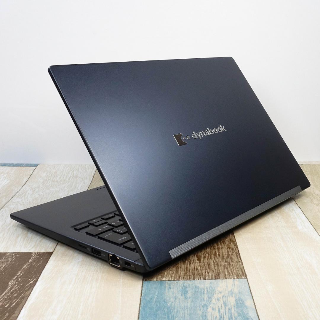 １０コアＣＰＵで最新モデルと同じデザインの超軽量バリ速モバイル✨１２世代コアｉ５