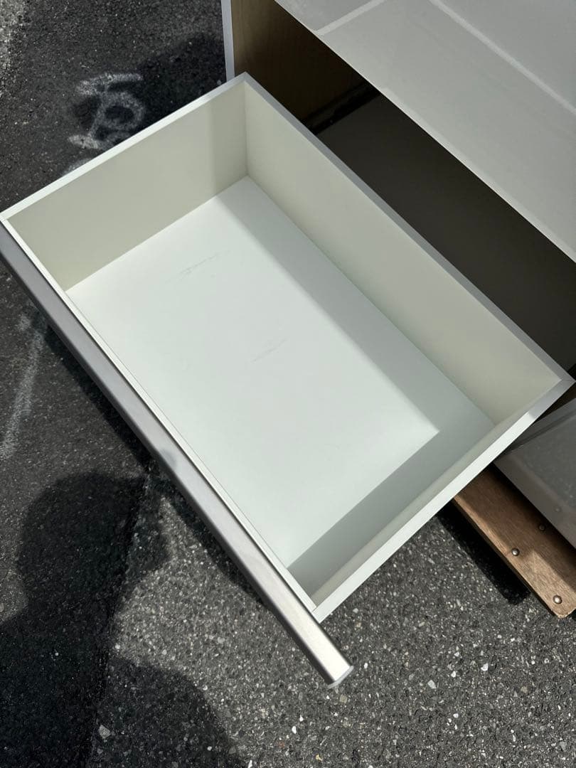 超美品 ニトリ食器棚アルミナ2／早い者勝ち！