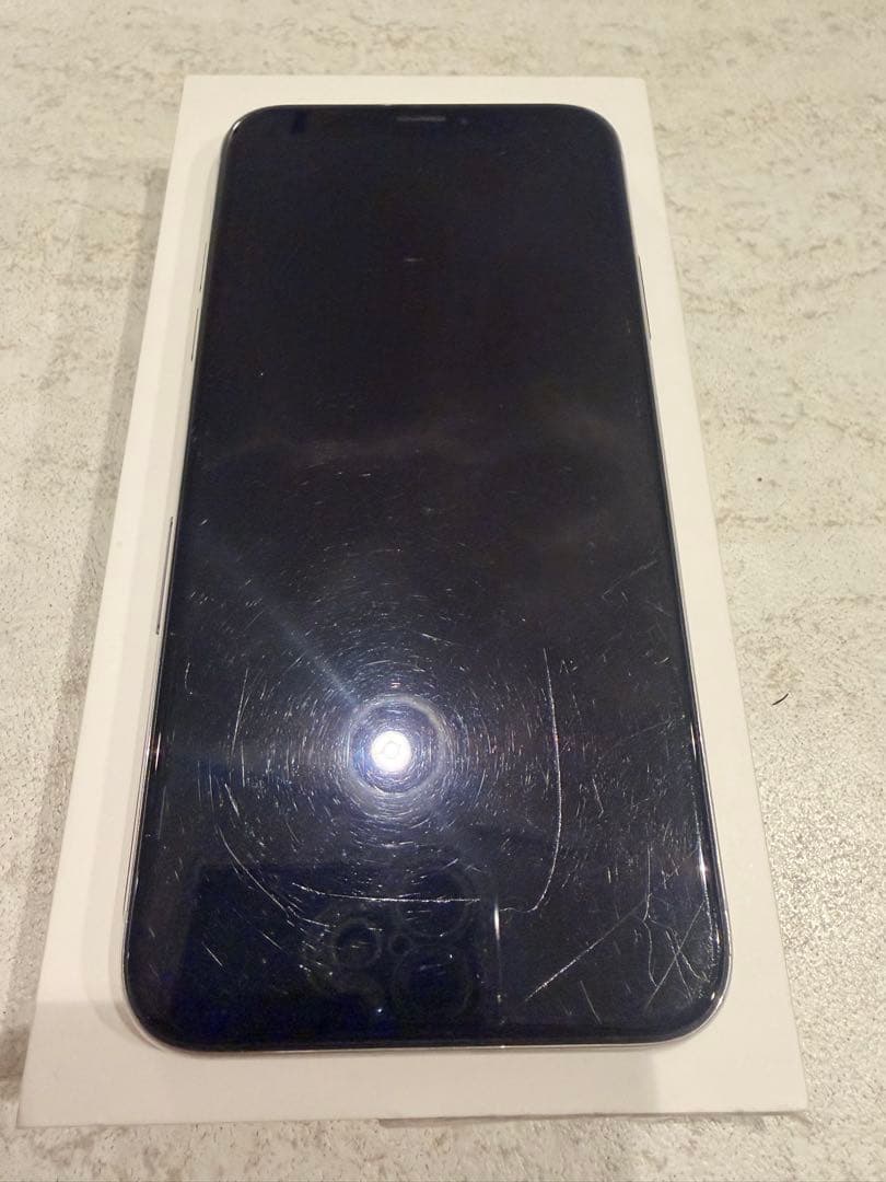 iPhoneXシルバー背面割れありジャンク品