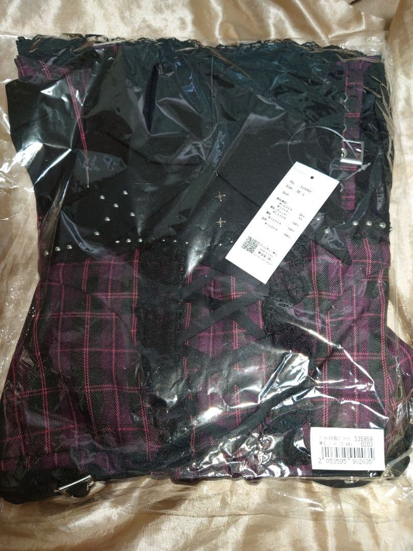 新作★ ディアマイラブ 十字架スタッズジャンスカ風レースアッププリーツワンピース