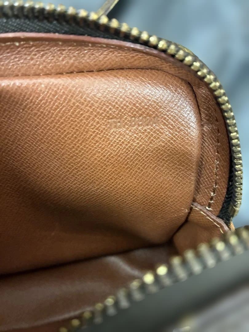 LOUIS VUITTON ポシェット マルリーバンドリエール M51828