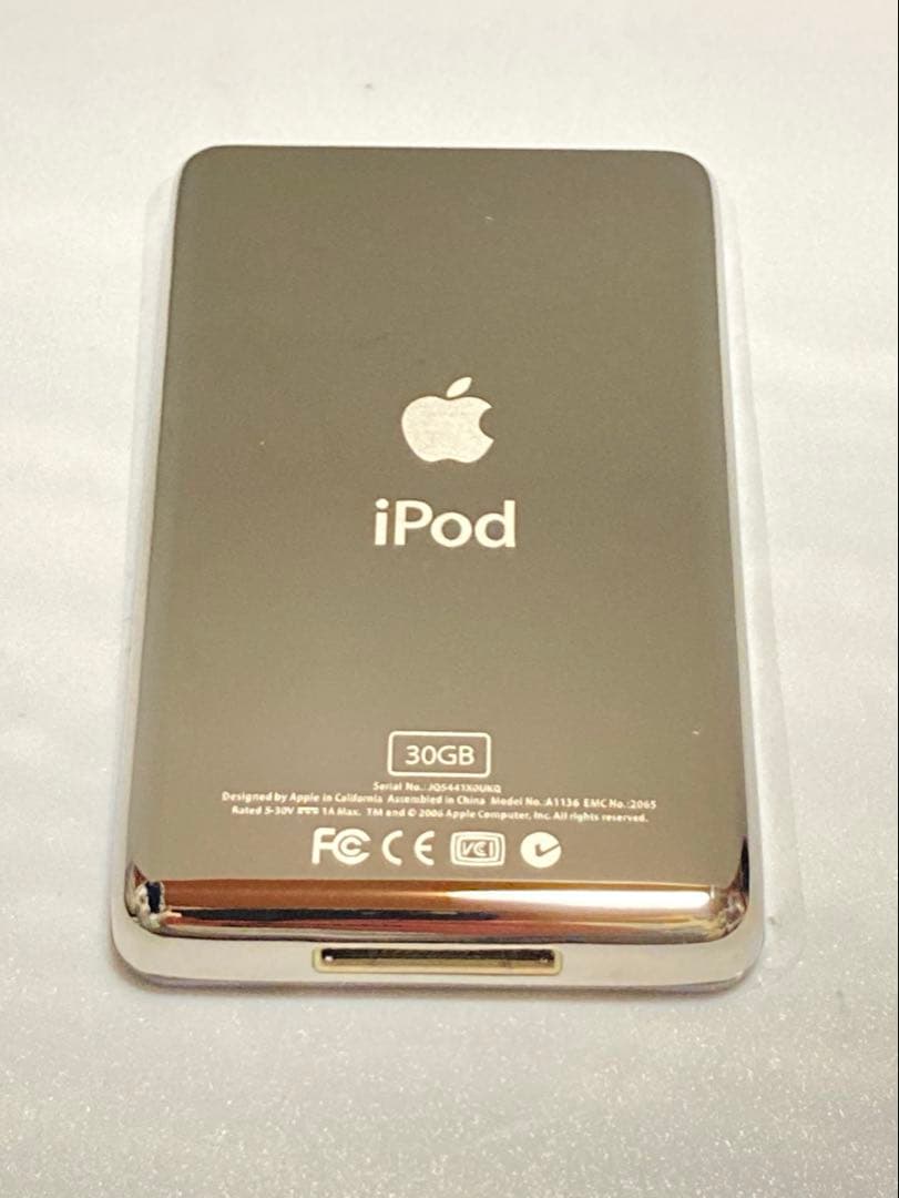 綺麗なiPod classic 第5世代 30GBから256GB 黒　ブラック