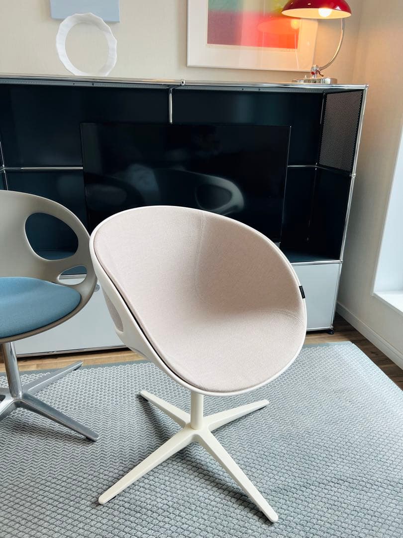 FRITZ HANSEN：RINリンチェア（ホワイト・ピンク）【正規品・希少】