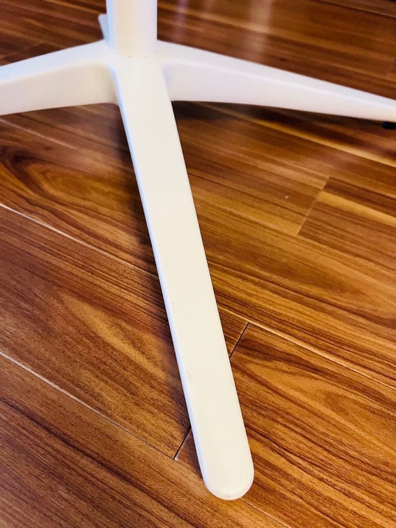 FRITZ HANSEN：RINリンチェア（ホワイト・ピンク）【正規品・希少】