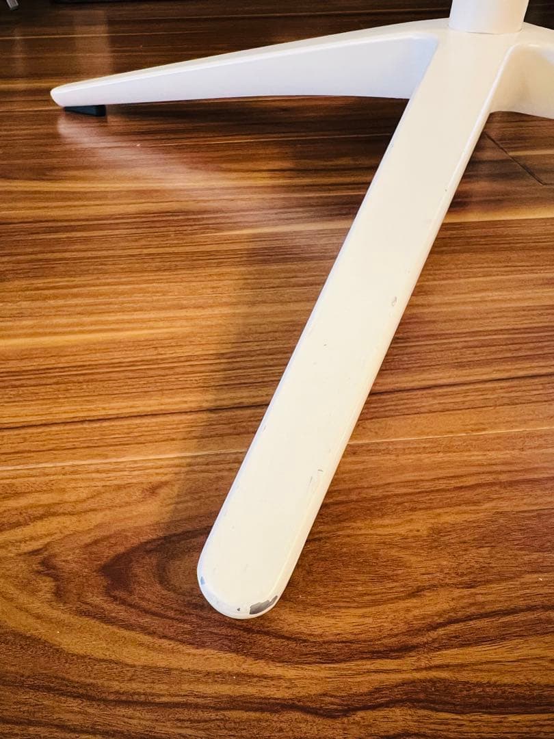 FRITZ HANSEN：RINリンチェア（ホワイト・ピンク）【正規品・希少】