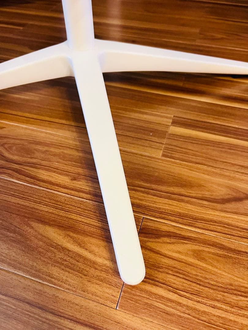 FRITZ HANSEN：RINリンチェア（ホワイト・ピンク）【正規品・希少】