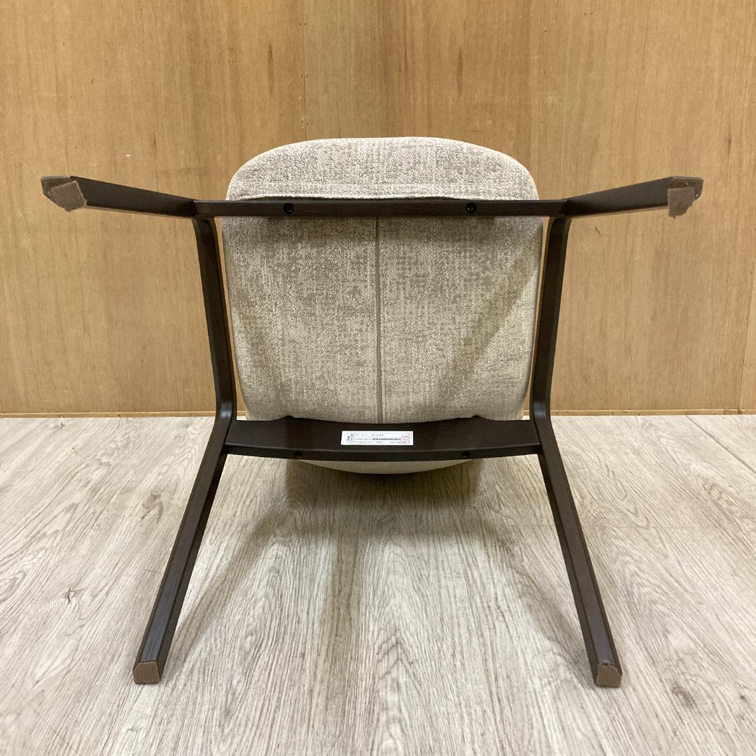 フクラ　カフル　CUFUL　現行モデル ダイニングチェア　椅子　アームレス D