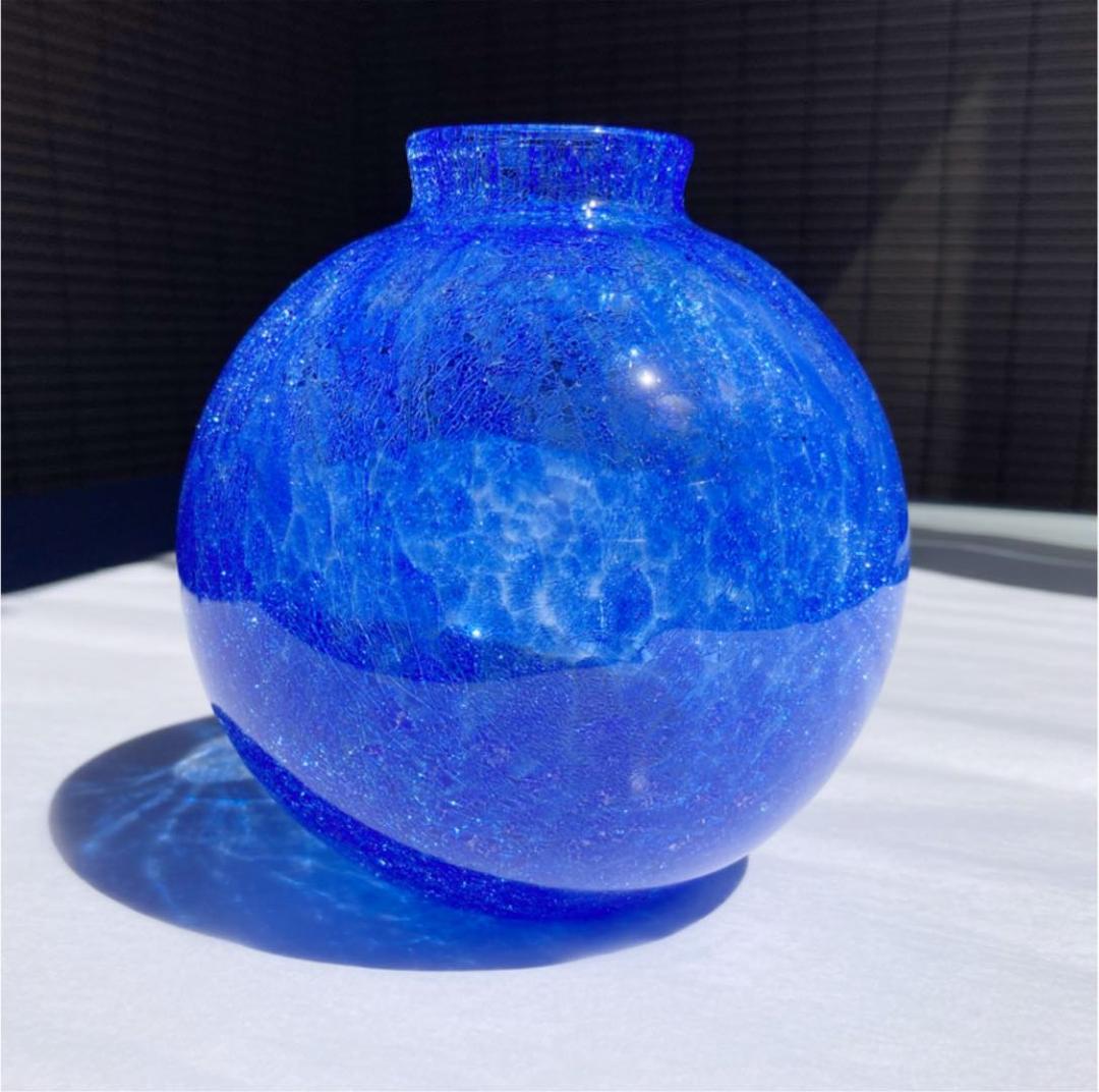 内貫入ガラス　花器　花瓶　ブルー