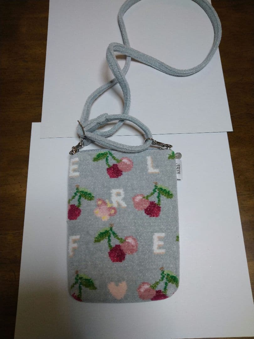 フェイラー　キープスマイリングチェリー　ショルダー