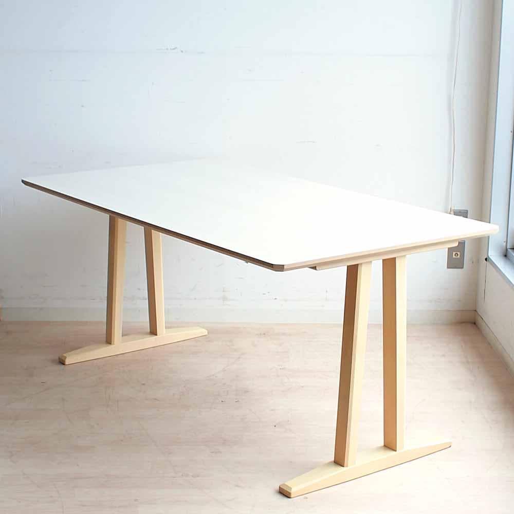 カリモク チターノ/Chitano ダイニングテーブル ZR24419