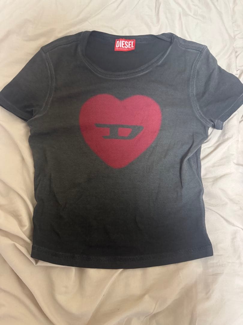 DIESEL ディーゼルT-Ele Tシャツ ハート ブラック　S
