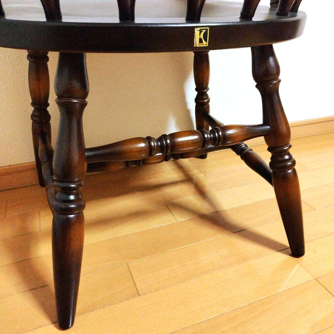 ◯飛騨産業 肘付ダイニングチェア【キツツキマーク】