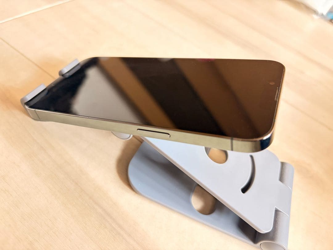 Apple iPhone 13 Pro 256GB アルパイングリーン 本体