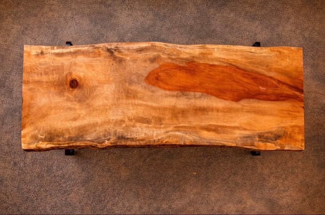 栃　一枚板　ダイニングテーブル