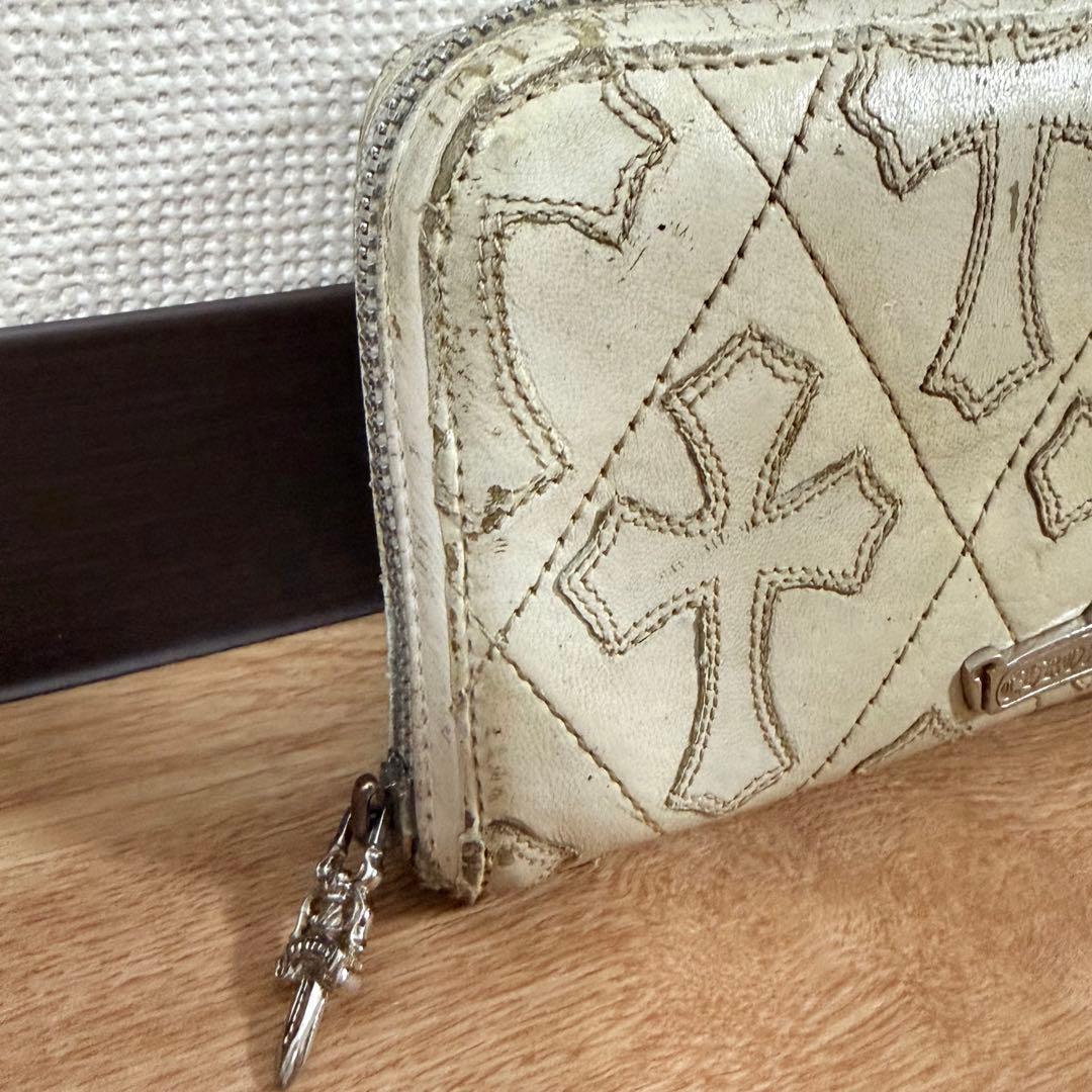 クロムハーツ セメタリー クロスパッチ 長財布 ホワイト