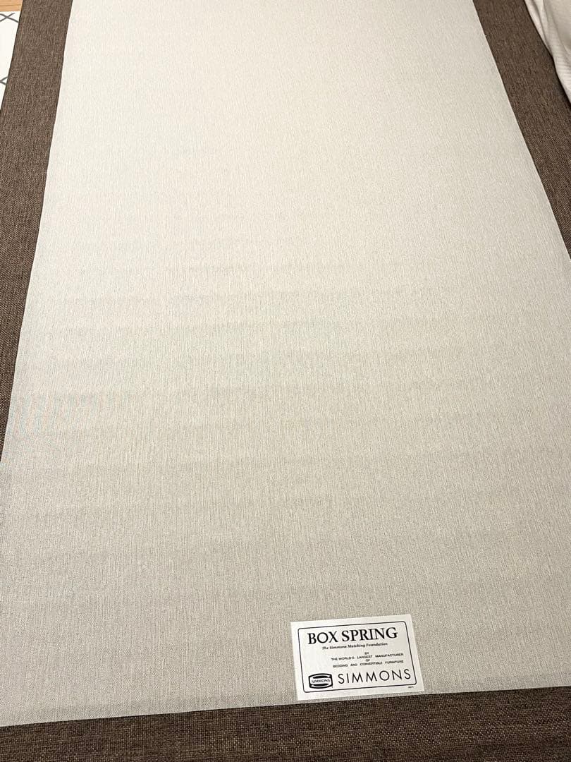 シモンズ ゴールデンバリューピロートップ　ボックススプリング　セミダブル