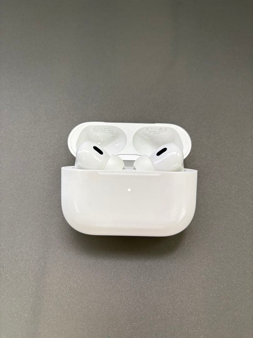 【訳あり】AirPodsPro 第2世代/Ligtning / <No1692>