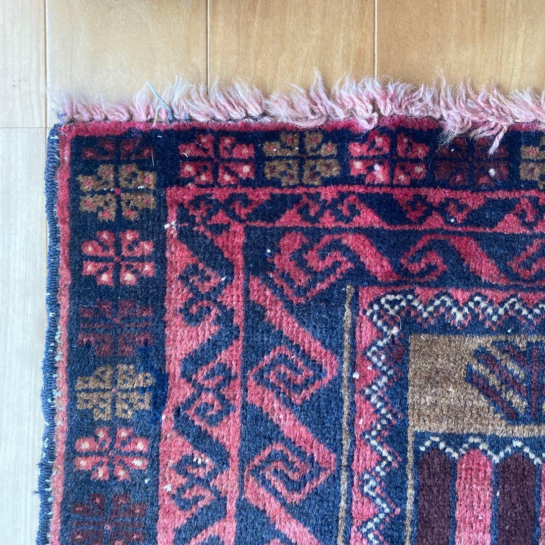 ヴィンテージラグ　トライバルラグ　バルーチ