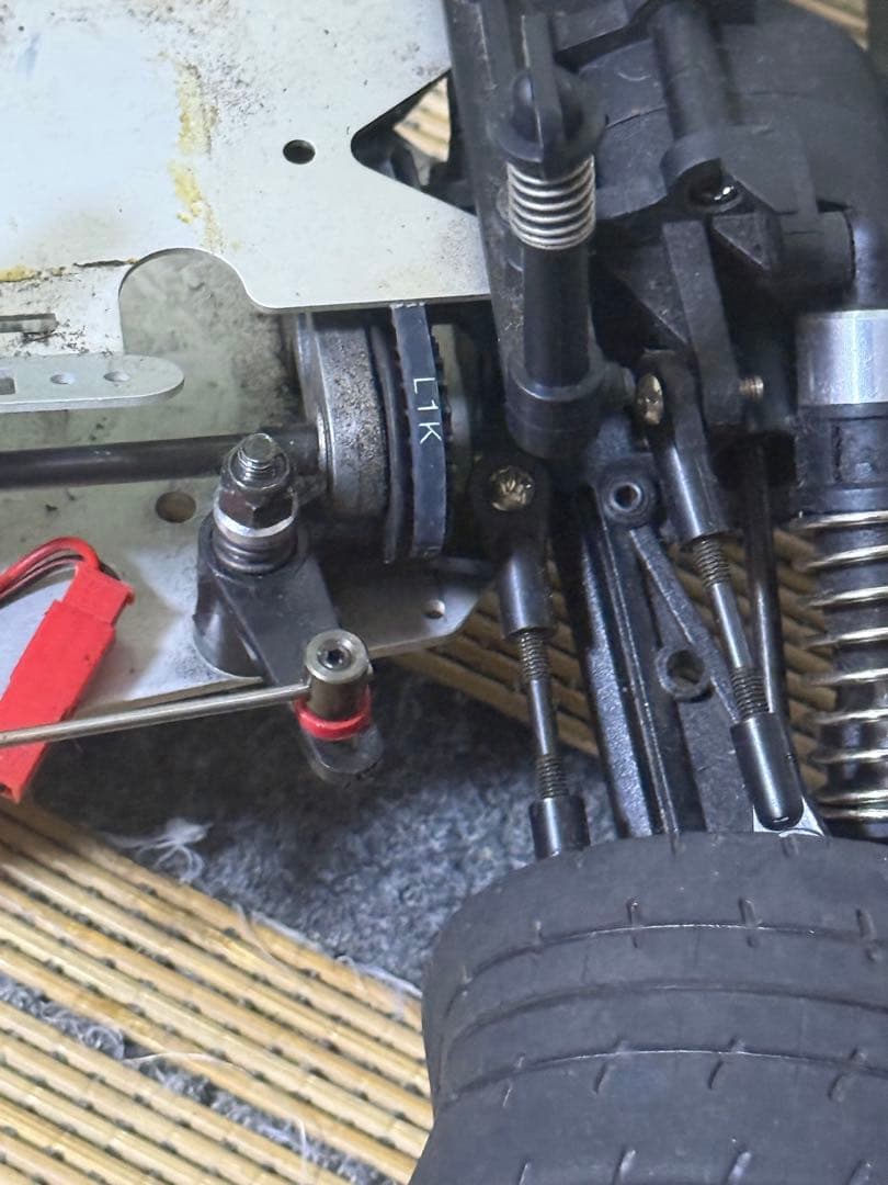 ラジコン　京商 1/10 スカイライン カルソニック　エンジンカー