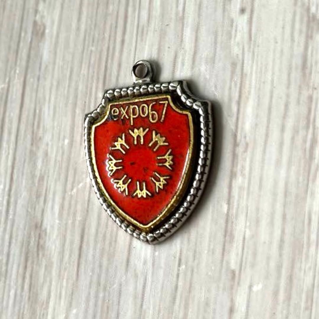 【匿名配送 希少】万博公式　EXPO 1967 ペンダント トップ　オレンジ　金