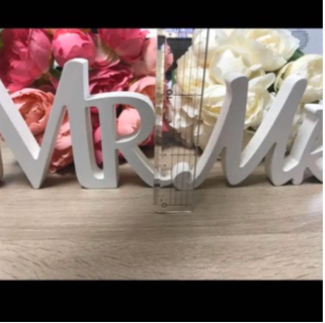 【結婚式に最適】ハワイ製 Mr.Mrs.ウッドオブジェ