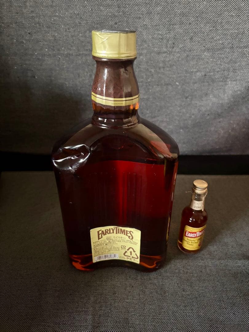 EARLY TIMES アーリータイムズ　1750ml 未開封　ミニボトル付き