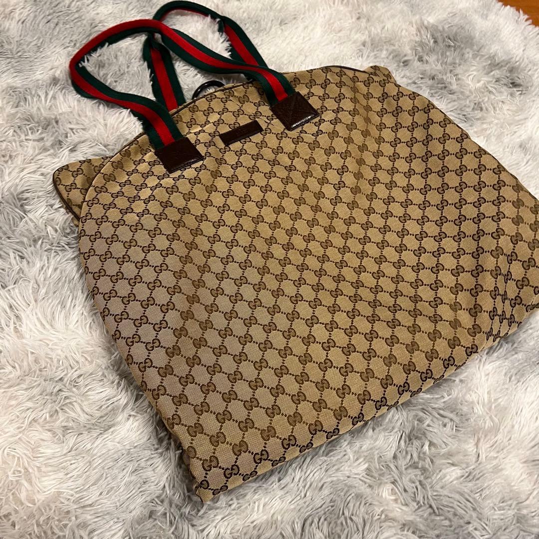 【美品】GUCCIガーメントバッグ【激レア】