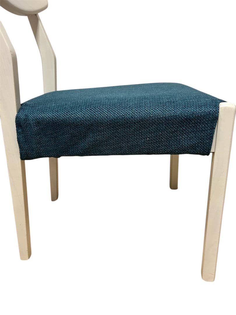 【こどもパジャマ】ニトリ　アルナスWW　ダイニングチェア