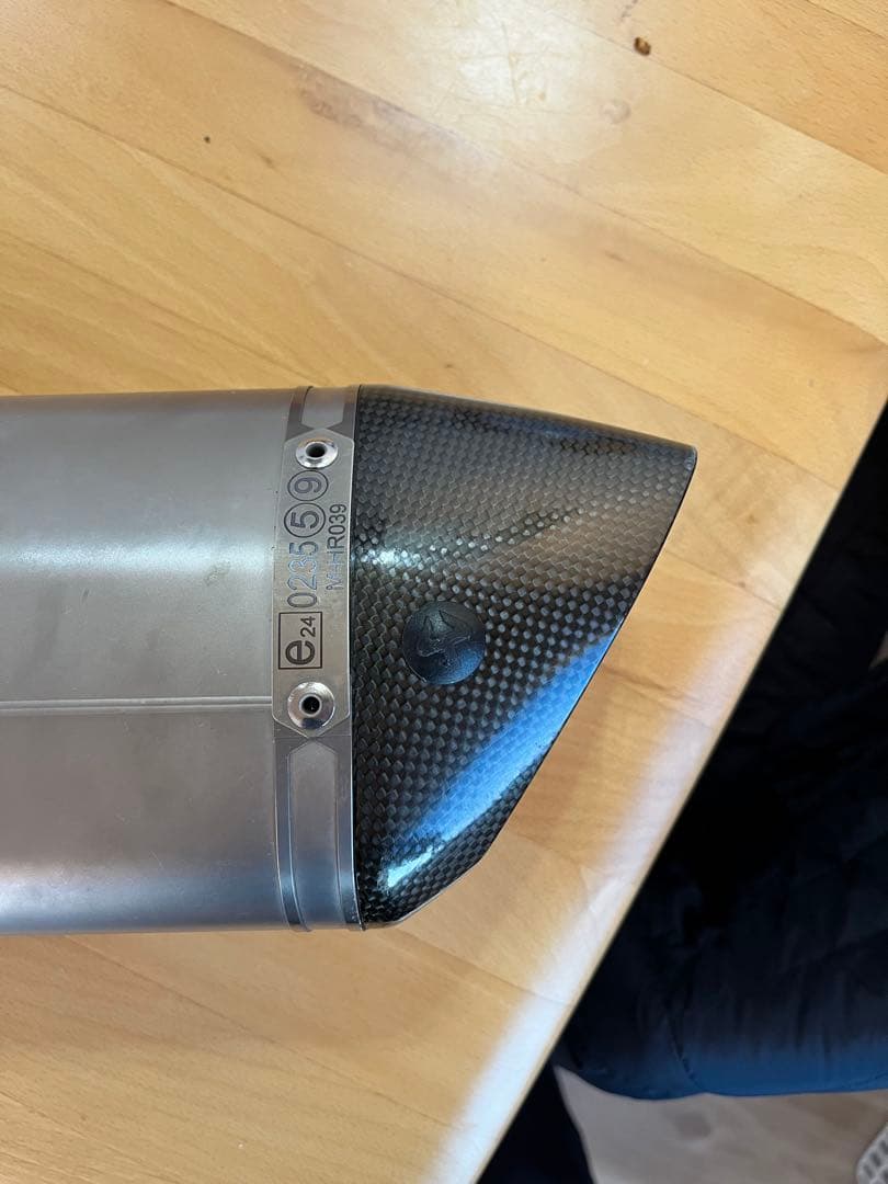 KTM 390 Duke akrapovic マフラー 値引き交渉歓迎