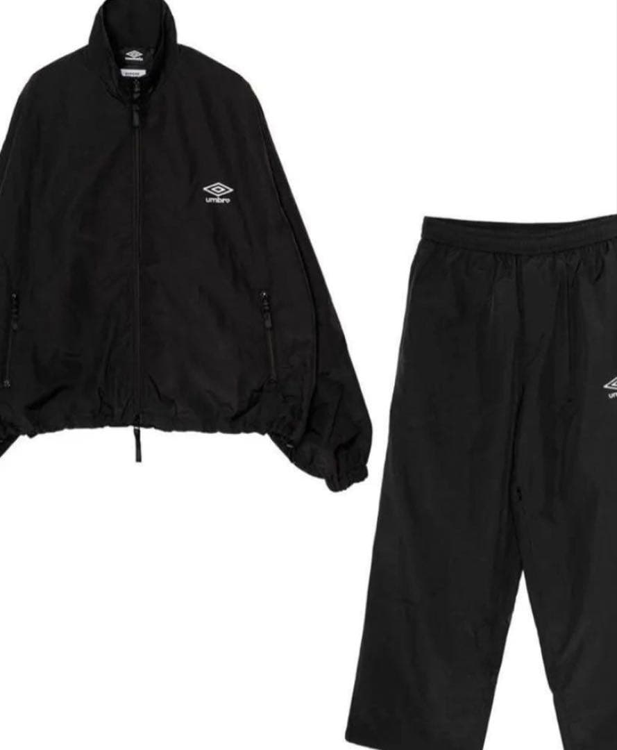 umbro basics ナイロンジャケット・パンツ　セットアップ