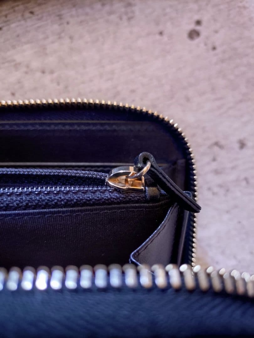 CHANEL CCフィリグリー キャビアスキン 長財布 ジップ