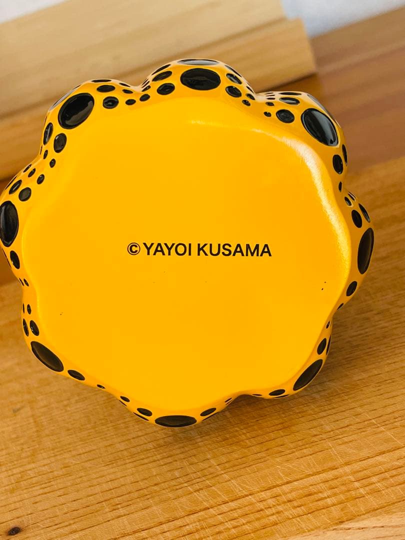 草間彌生 黄色パンプキン オブジェ