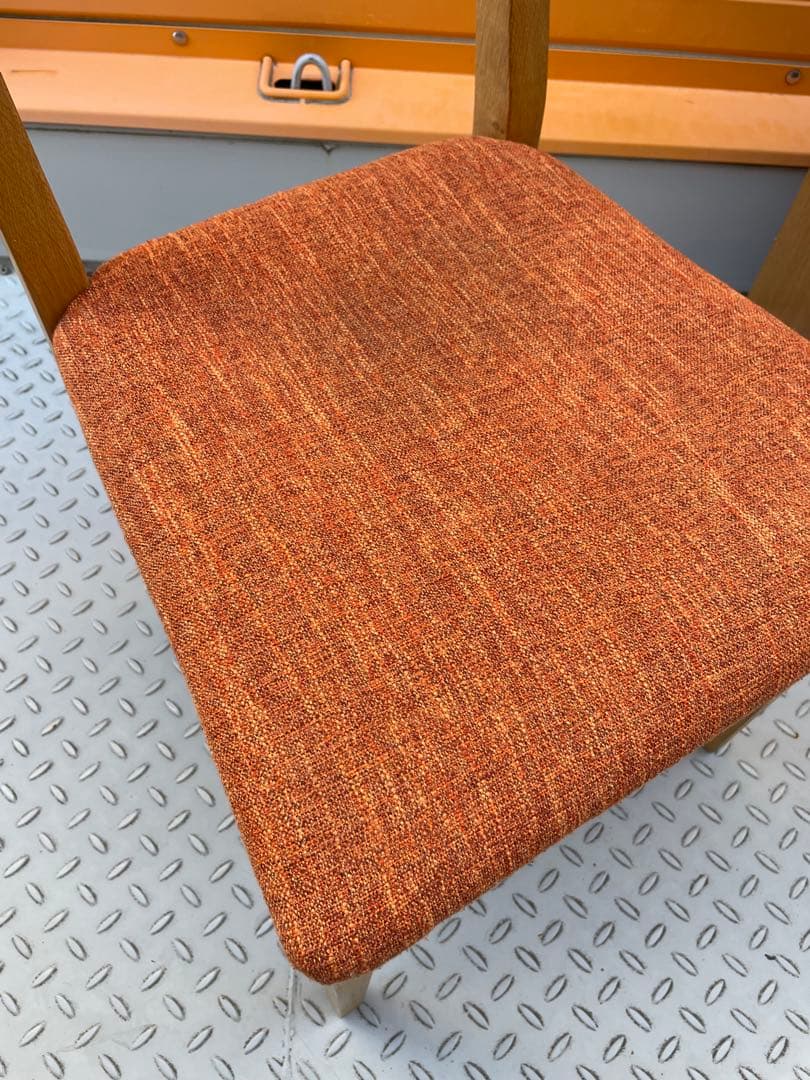 NOCE 木製フレーム オレンジ布張り ダイニングチェア2脚セット