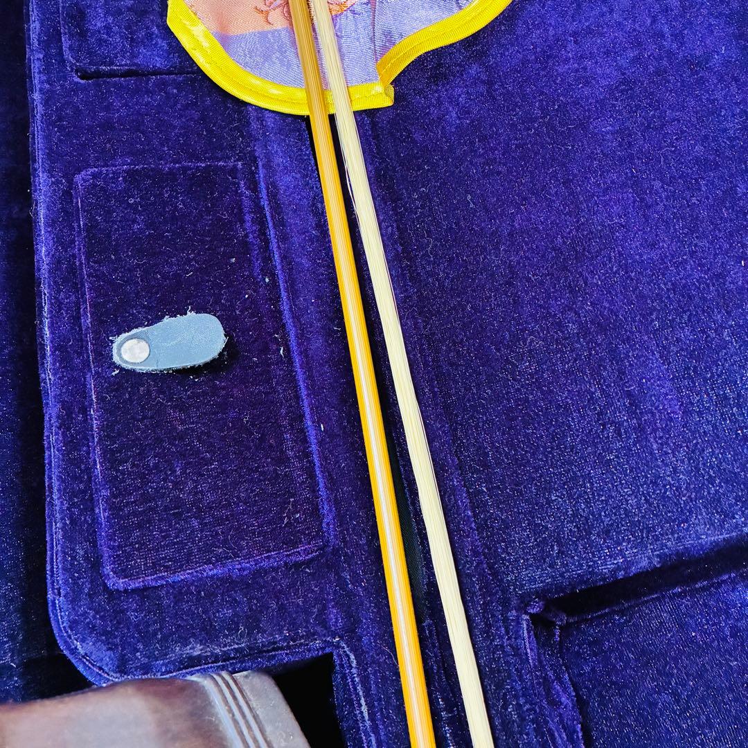 二胡　紅木　古月琴坊　ER-500 金属軸糸巻き　真鍮　ニシキヘビ皮　ケース付