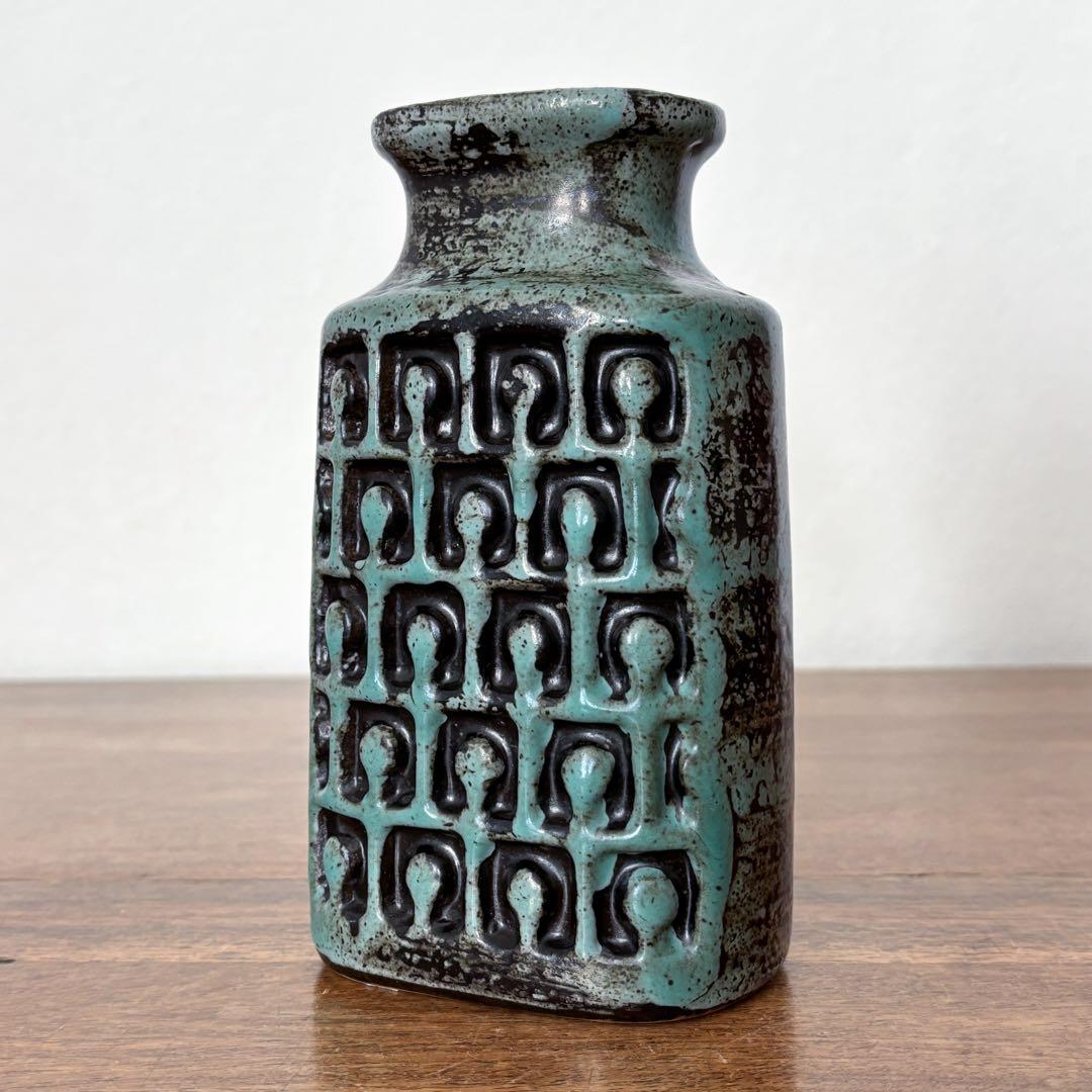 【東ドイツ Haldenslebenの花瓶】ヴィンテージ 409