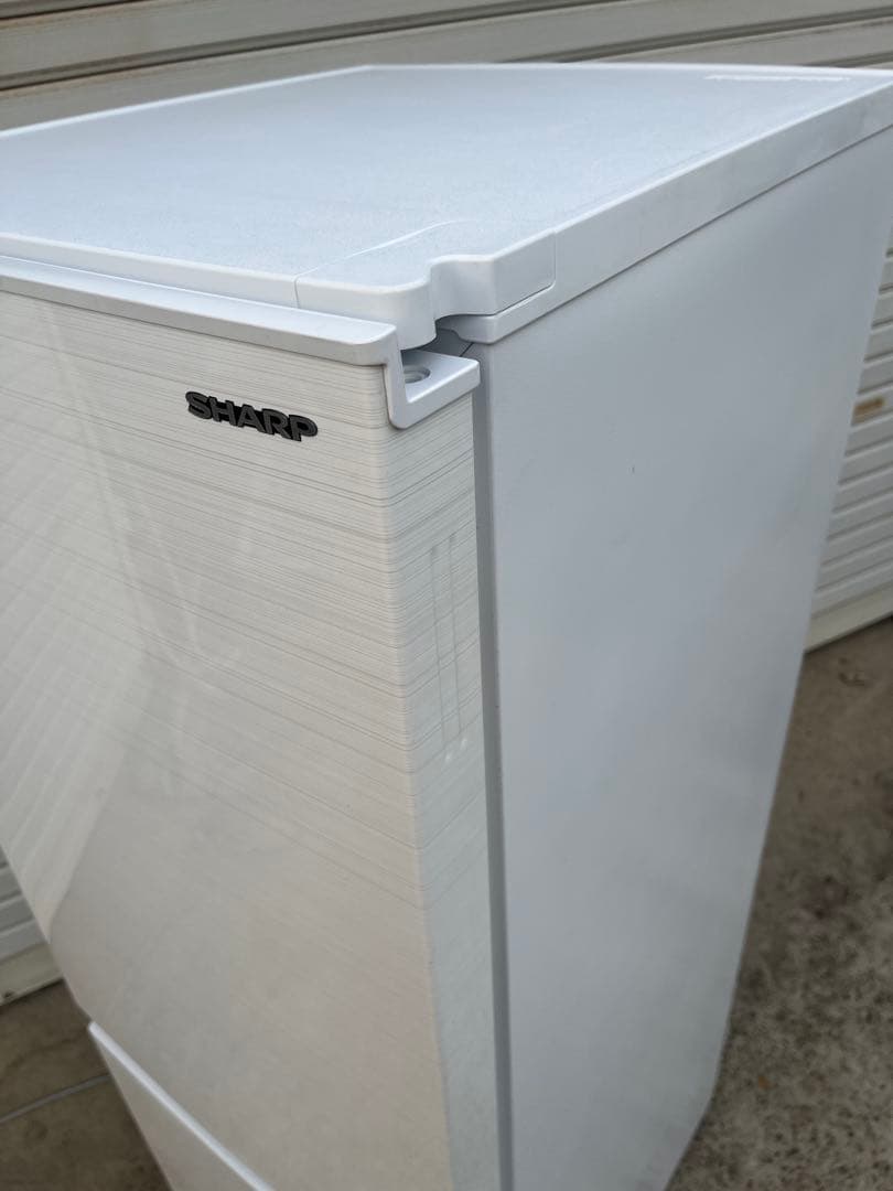 SHARP 冷蔵庫 SJ-D18G-W 179L 2021年製　110