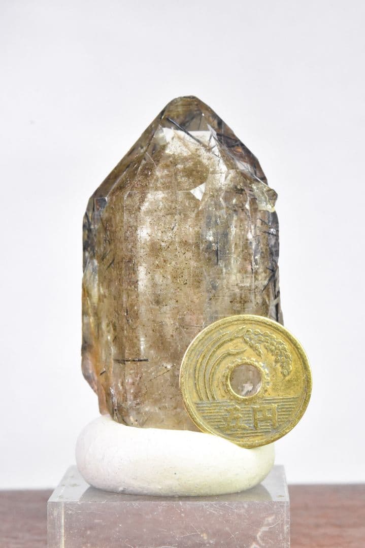 マニハール産 ブラックルチルインクォーツ