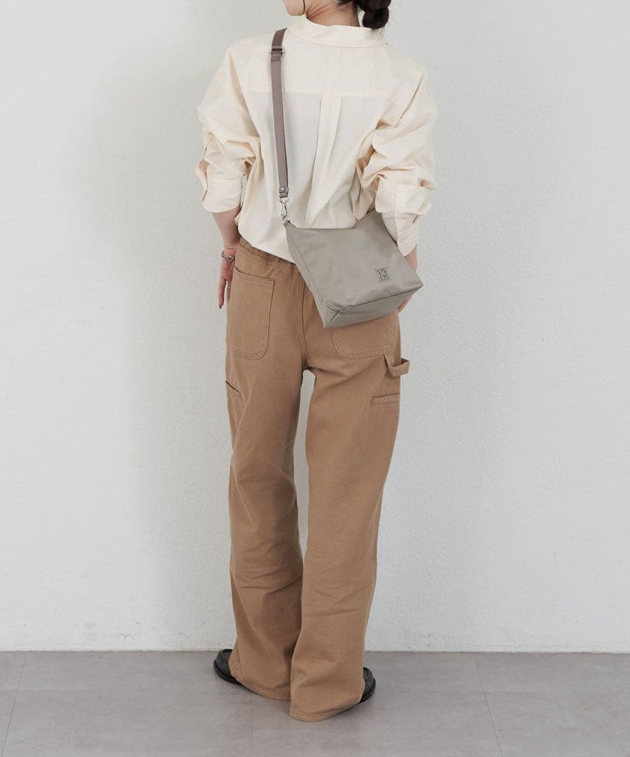 超美品ラシット今期クラウズナイロンシンプルショルダーバッグ2way