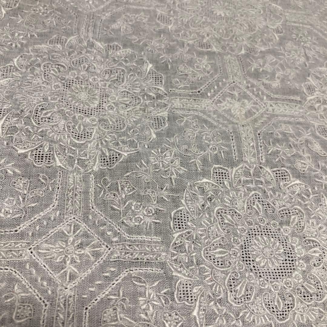 スワトウ汕頭ホワイト レース模様 ハンカチ