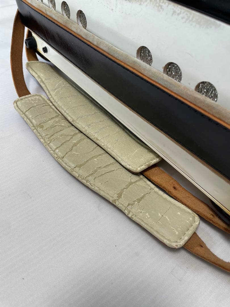 【動作良好・ケース付属】YAMAHA ヤマハ 34鍵 アコーディオン YA-48